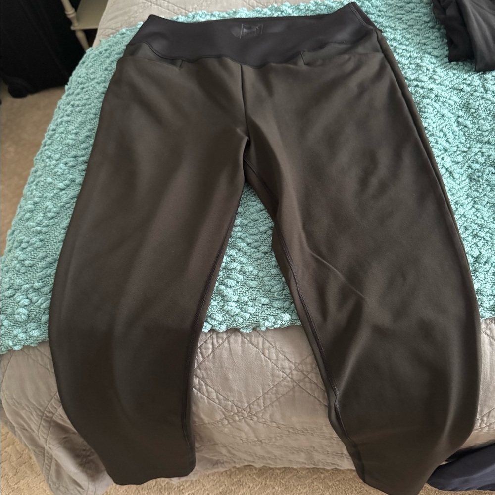 2 pairs! Puma and Lady Hagen golf pants black